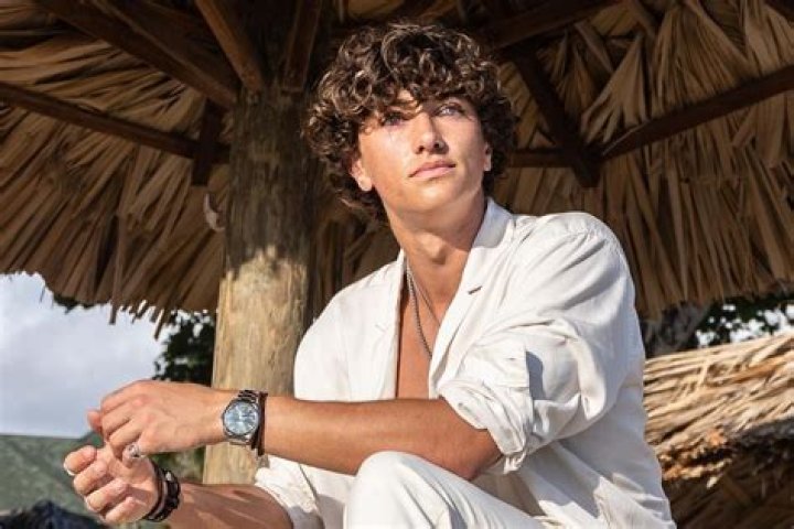 Discover the Age and Journey of Gavin Casalegno