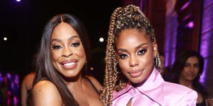 Exploring The Height Enigma Of Niecy Nash