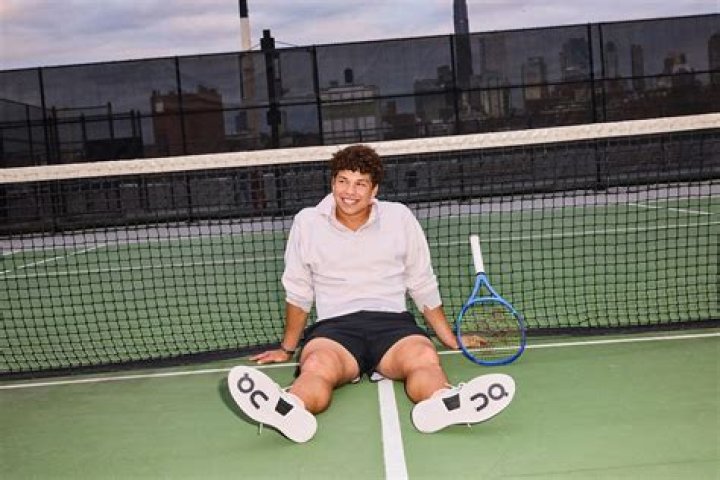 Uncover the Inspiring Journey of Jewish Tennis Star Benjamin Shelton