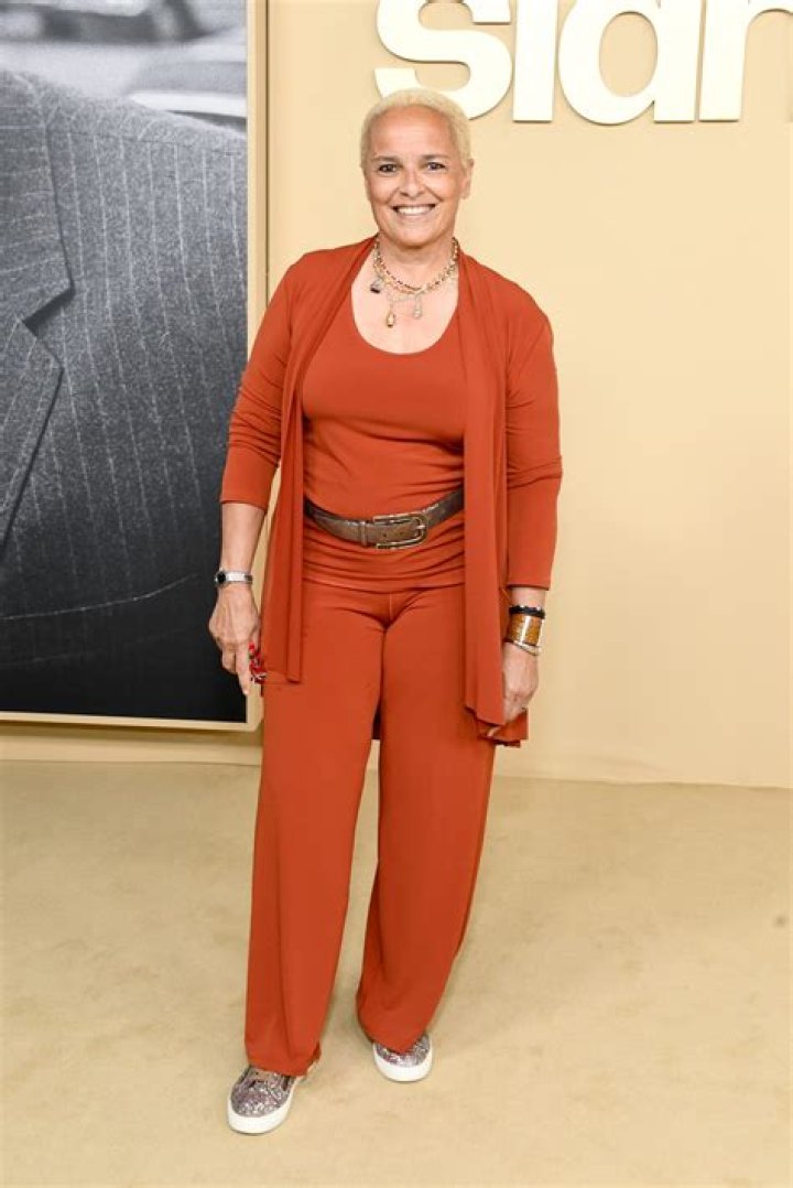 Unveiling Shari Belafonte's Net Worth: Secrets Of Success Revealed